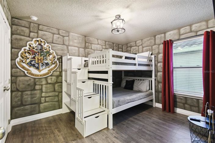 Image No.59-5 Bed Property for sale