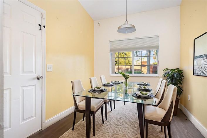 Image No.13-3 Bed Property for sale