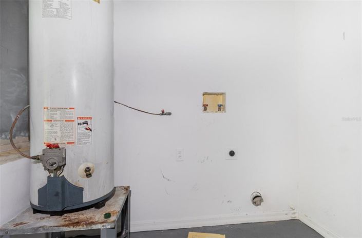 Image No.22-3 Bed Property for sale