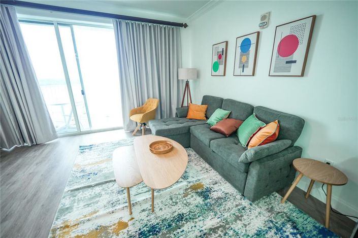 Image No.17-2 Bed Property for sale