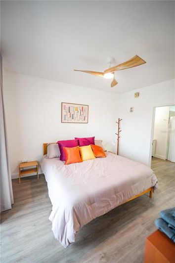 Image No.5-2 Bed Property for sale