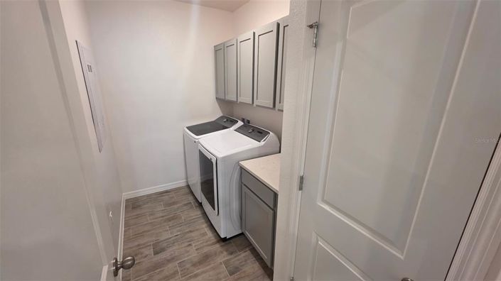 Image No.5-4 Bed Property for sale