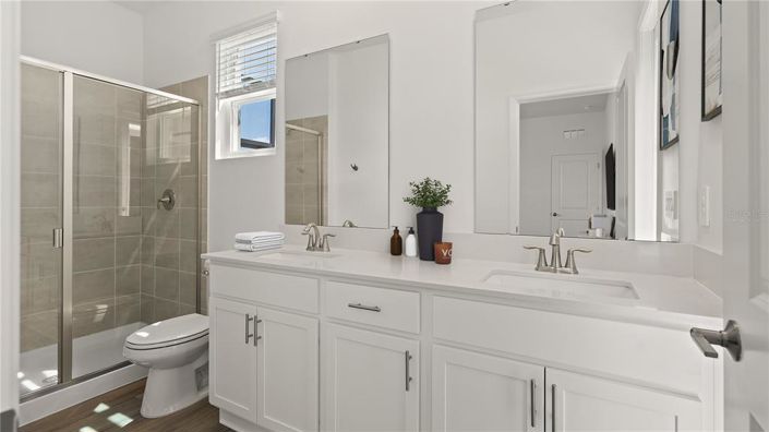 Image No.17-5 Bed Property for sale