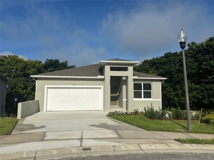 Image No.1-4 Bed Property for sale