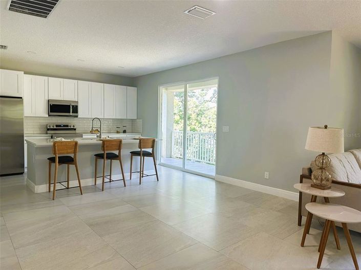 Image No.10-4 Bed Property for sale