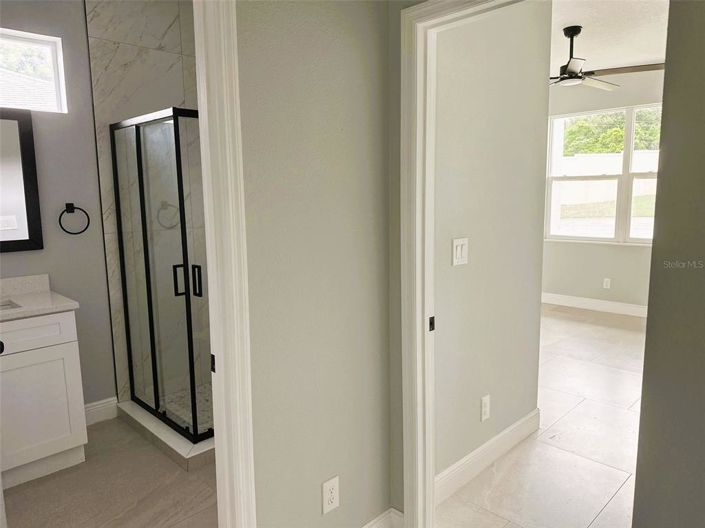 Image No.16-4 Bed Property for sale