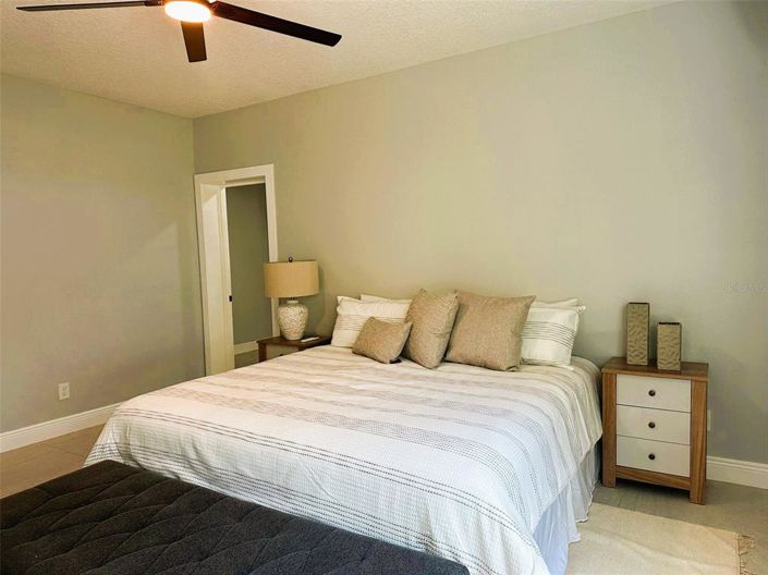 Image No.22-4 Bed Property for sale