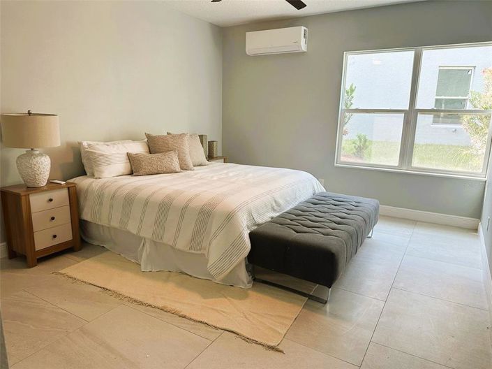 Image No.23-4 Bed Property for sale