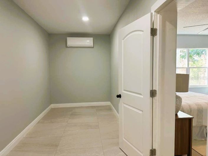 Image No.24-4 Bed Property for sale