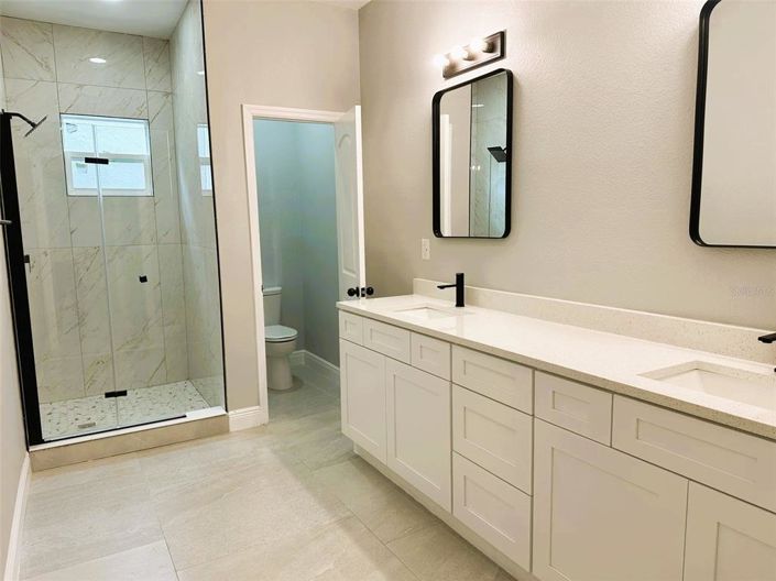 Image No.26-4 Bed Property for sale