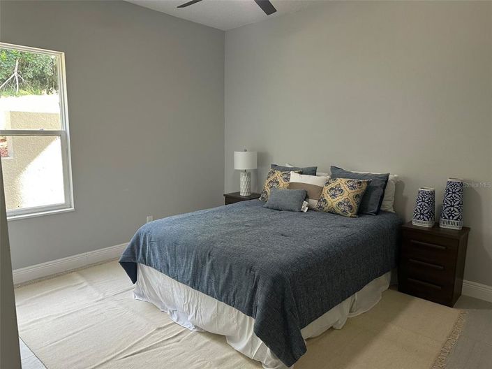 Image No.28-4 Bed Property for sale