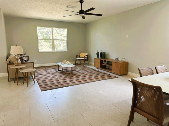 Image No.3-4 Bed Property for sale