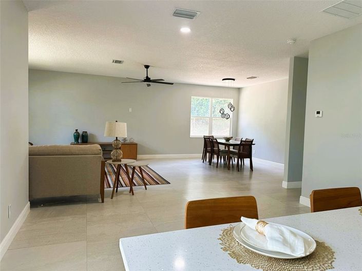 Image No.7-4 Bed Property for sale