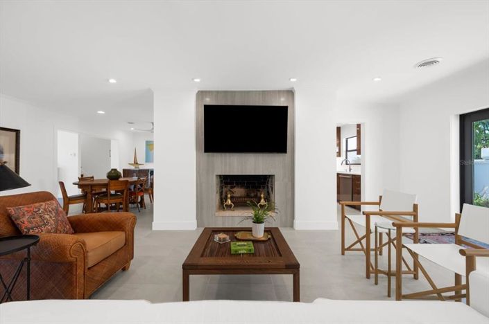 Image No.13-4 Bed Property for sale