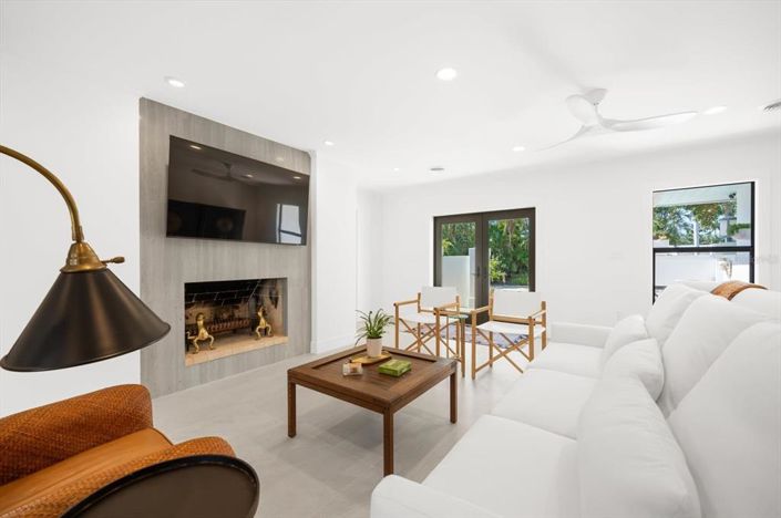 Image No.16-4 Bed Property for sale