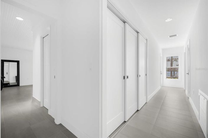 Image No.46-4 Bed Property for sale