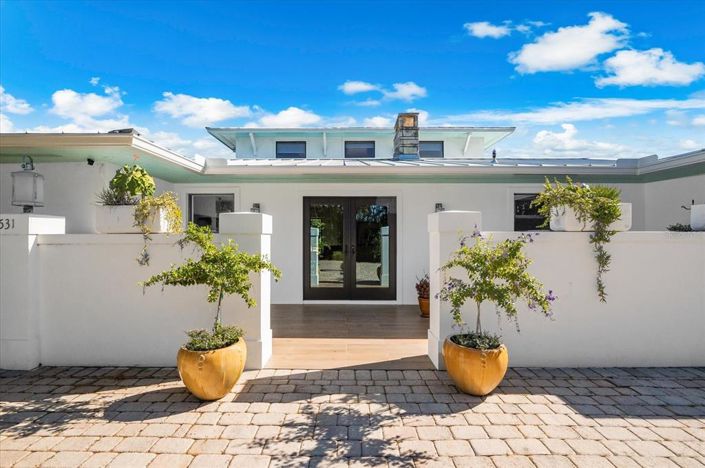 Image No.7-4 Bed Property for sale