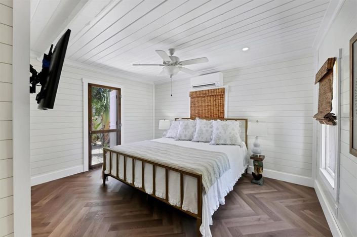 Image No.25-2 Bed Property for sale