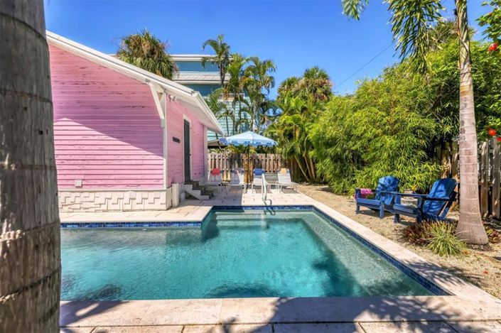 Image No.35-2 Bed Property for sale