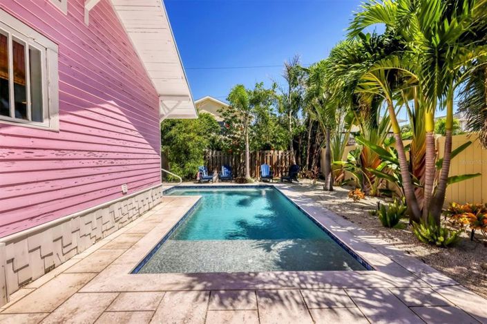 Image No.37-2 Bed Property for sale