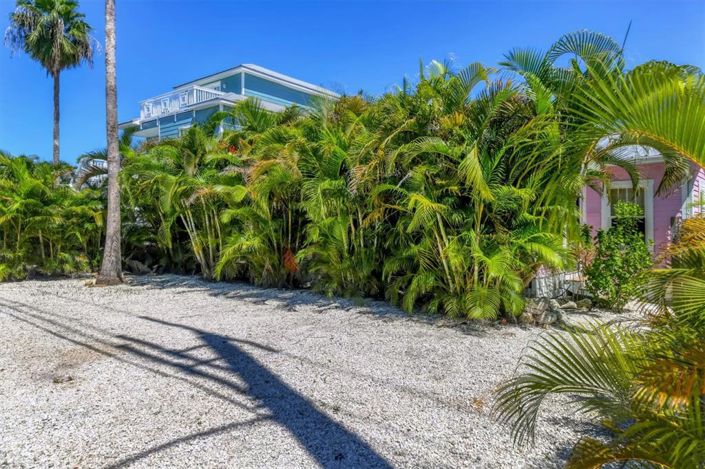 Image No.4-2 Bed Property for sale