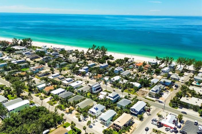 Image No.40-2 Bed Property for sale