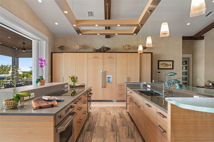 Image No.13-4 Bed Property for sale