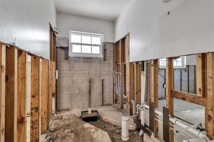 Image No.15-3 Bed Property for sale