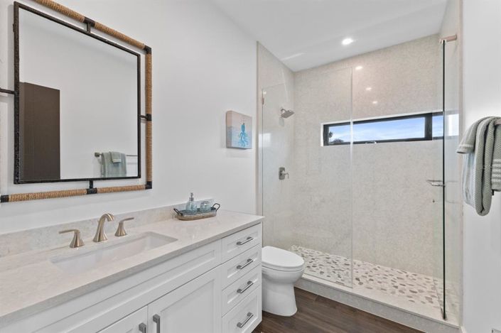 Image No.48-5 Bed Property for sale