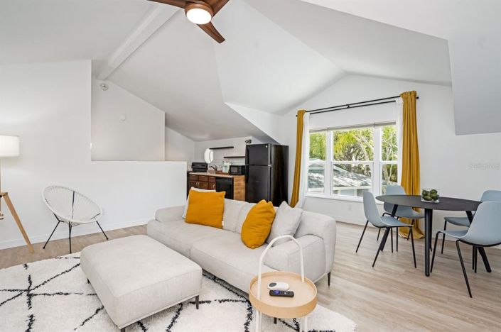 Image No.46-4 Bed Property for sale