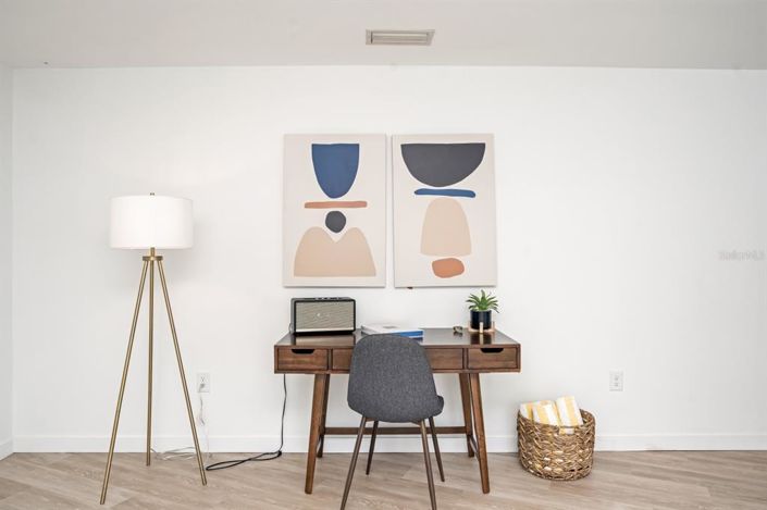 Image No.7-4 Bed Property for sale