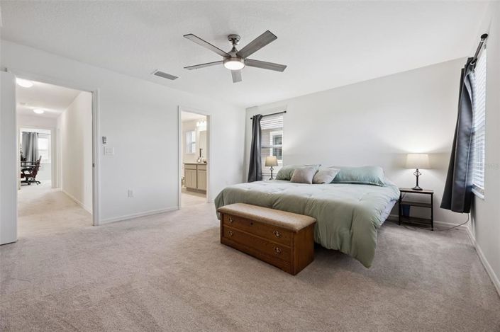 Image No.17-3 Bed Property for sale