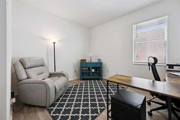 Image No.26-3 Bed Property for sale