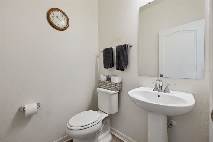 Image No.30-3 Bed Property for sale