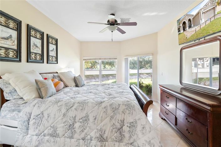 Image No.22-3 Bed Property for sale