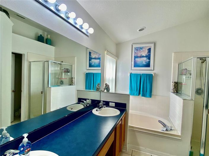 Image No.12-Propriété de 4 chambres à vendre à Kissimmee