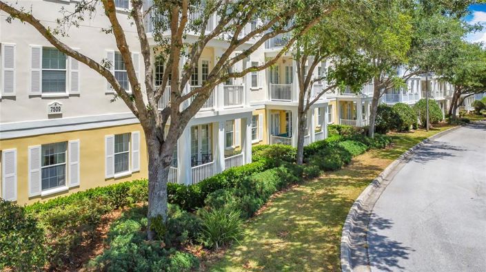 Image No.17-3 Bed Property for sale