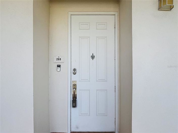 Image No.19-3 Bed Property for sale