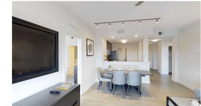 Image No.12-2 Bed Property for sale