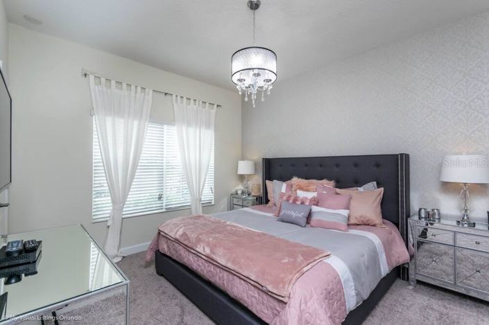 Image No.6-4 Bed Townhouse for sale