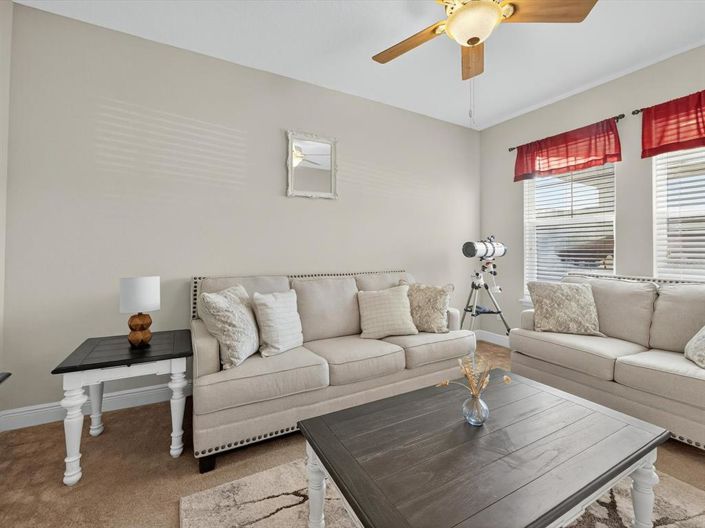 Image No.15-3 Bed Property for sale