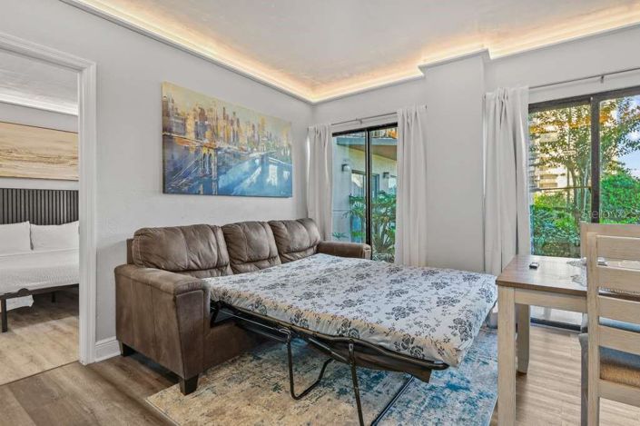 Image No.13-2 Bed Property for sale