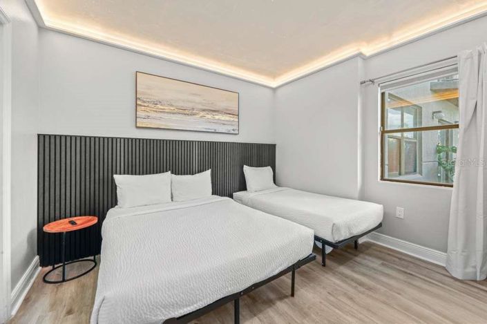 Image No.14-2 Bed Property for sale