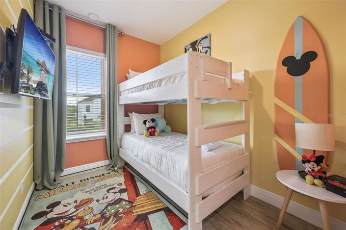 Image No.29-3 Bed Townhouse for sale