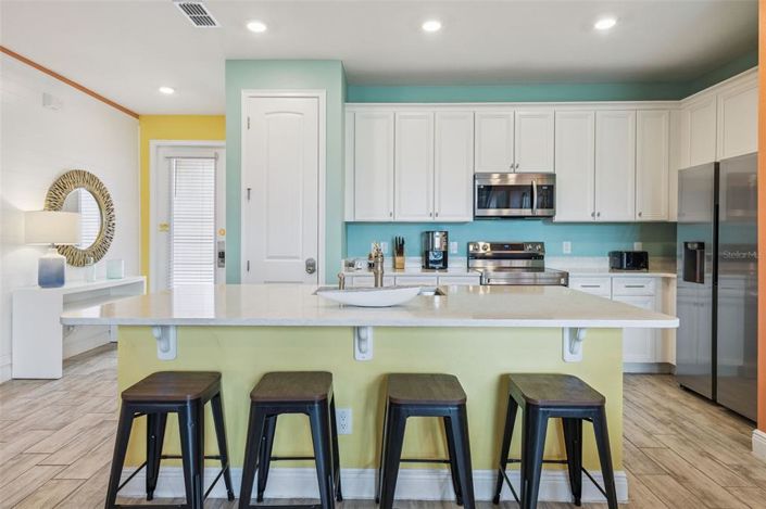 Image No.9-3 Bed Townhouse for sale