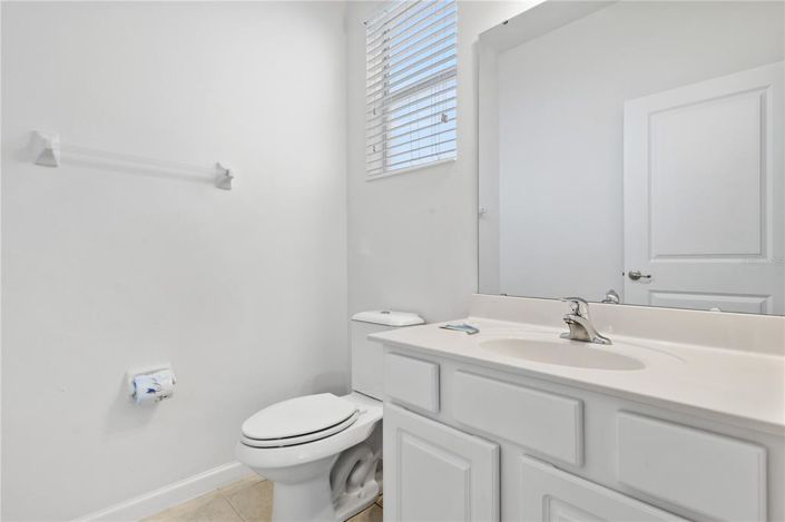 Image No.18-6 Bed Property for sale