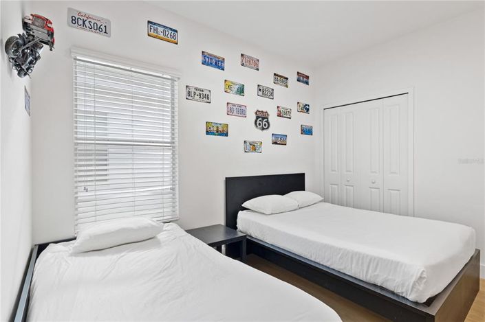 Image No.34-6 Bed Property for sale