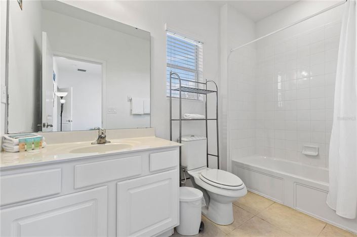 Image No.35-6 Bed Property for sale