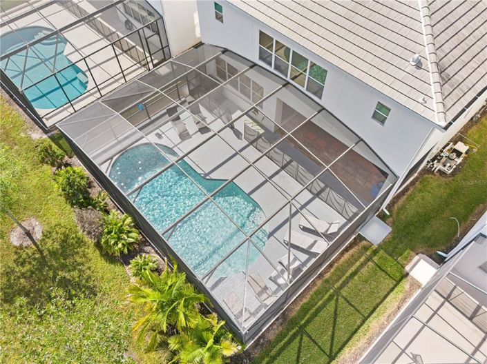 Image No.45-6 Bed Property for sale