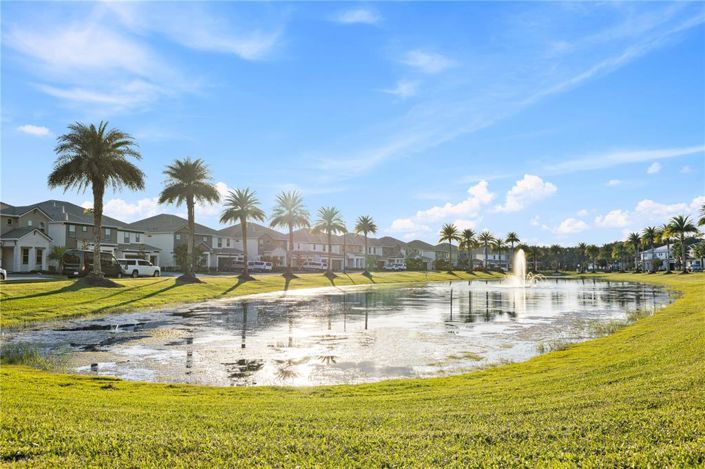 Image No.55-6 Bed Property for sale